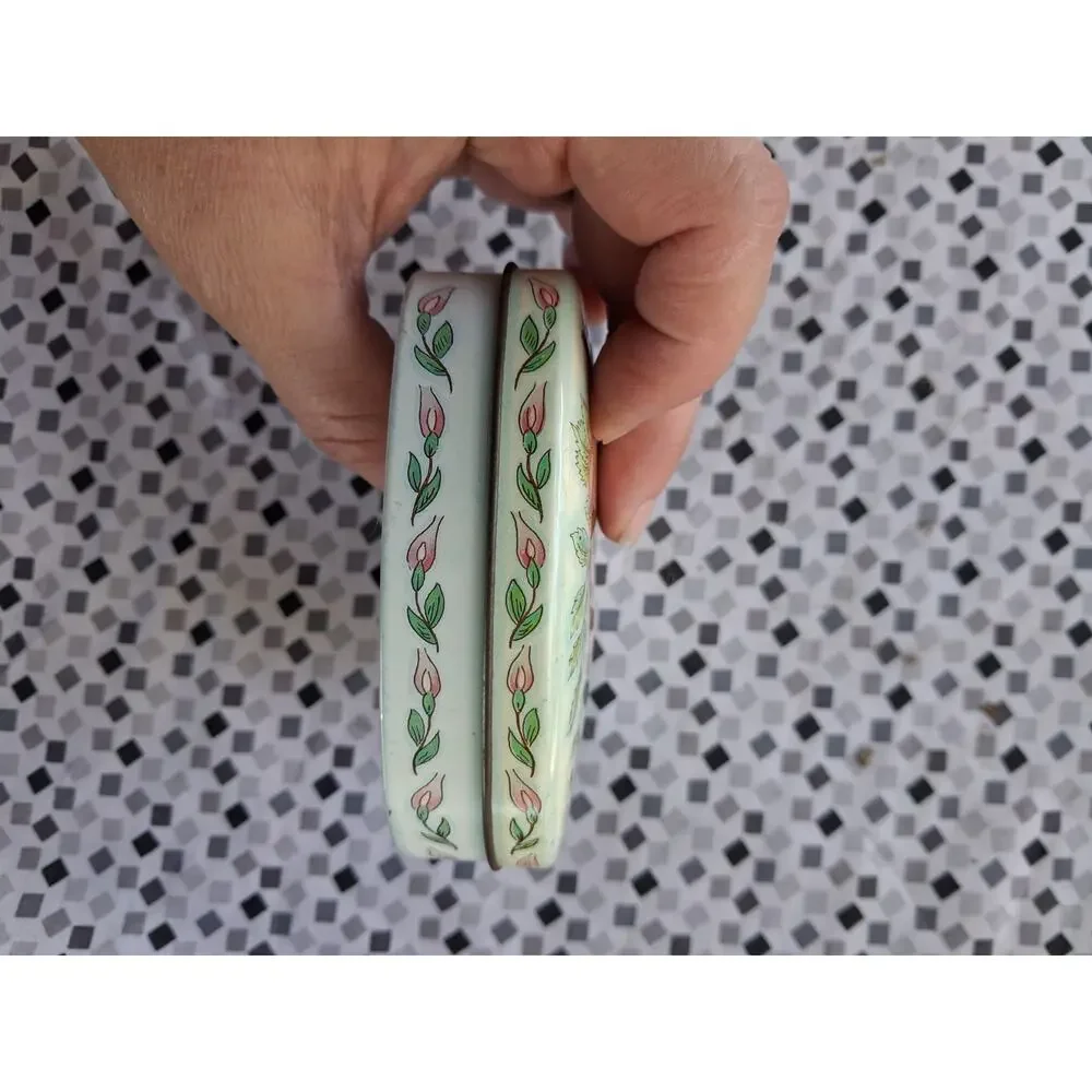 Unbranded tin good