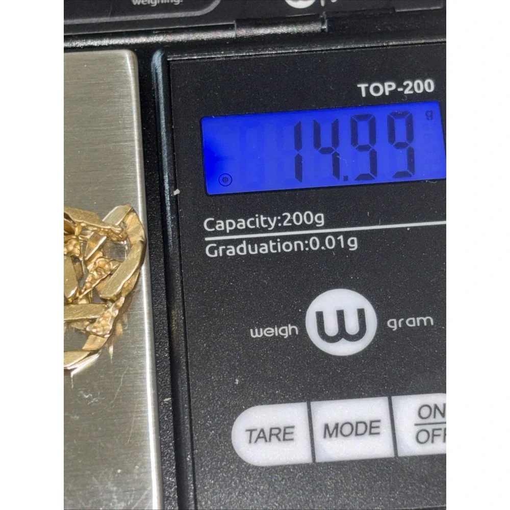 The Unbranded Brand gold 14k