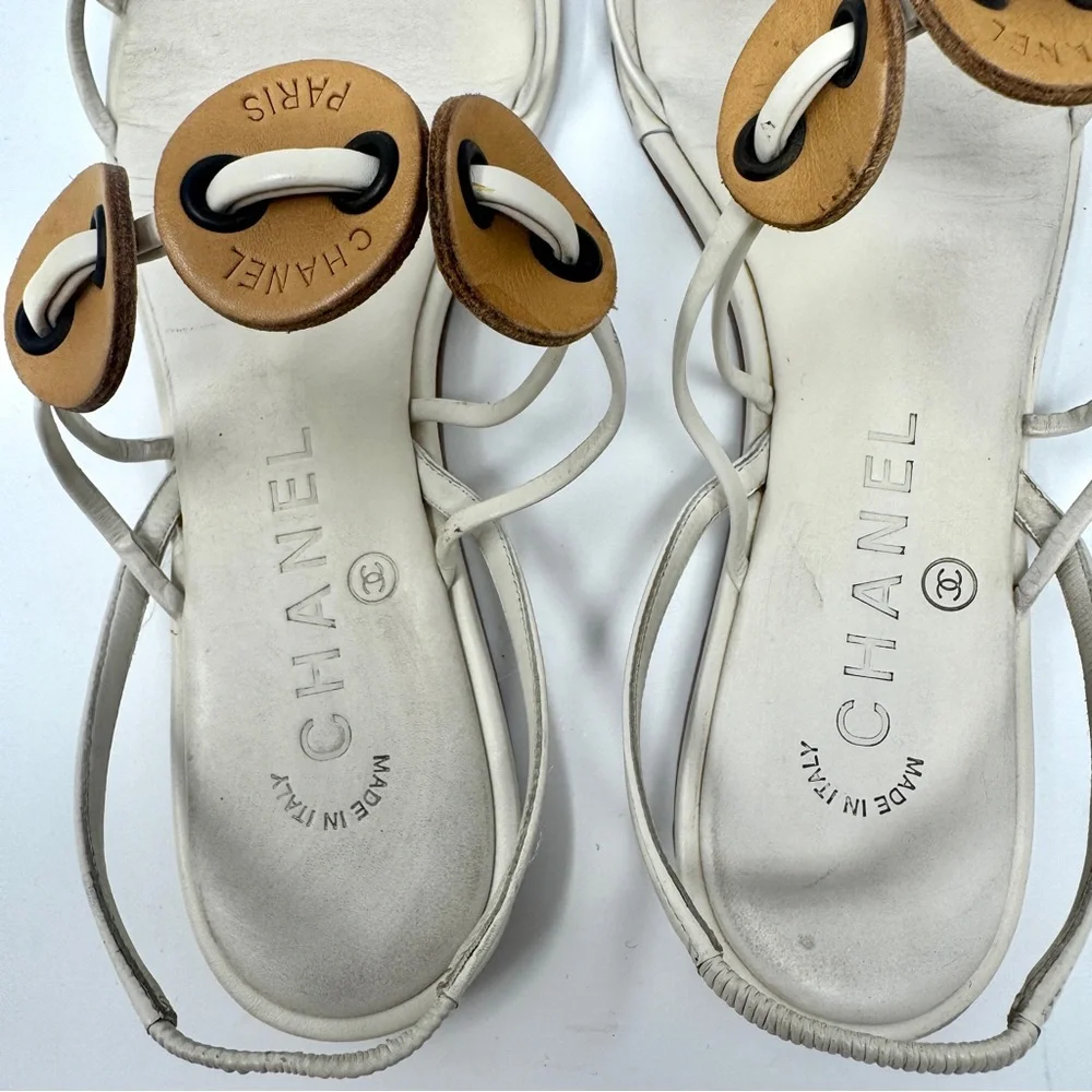 CHANEL authentic flat