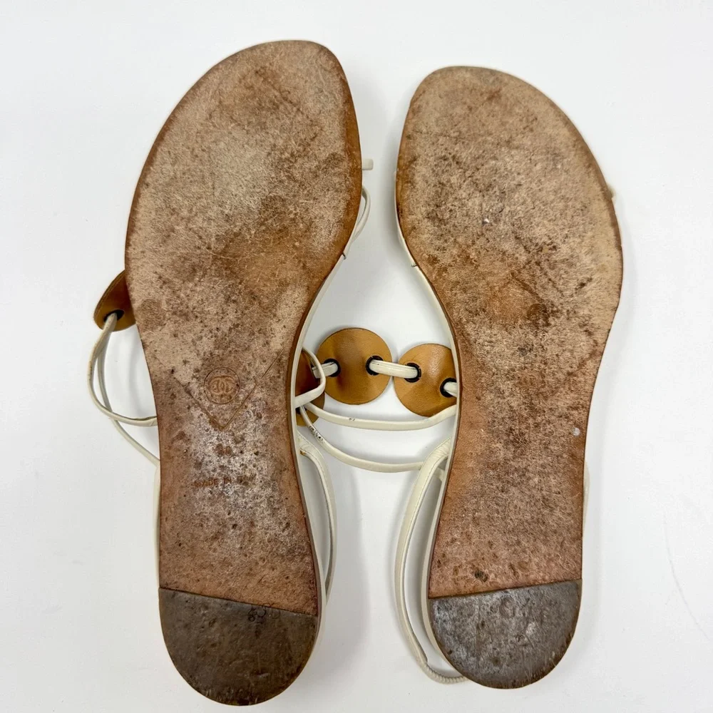 CHANEL authentic flat