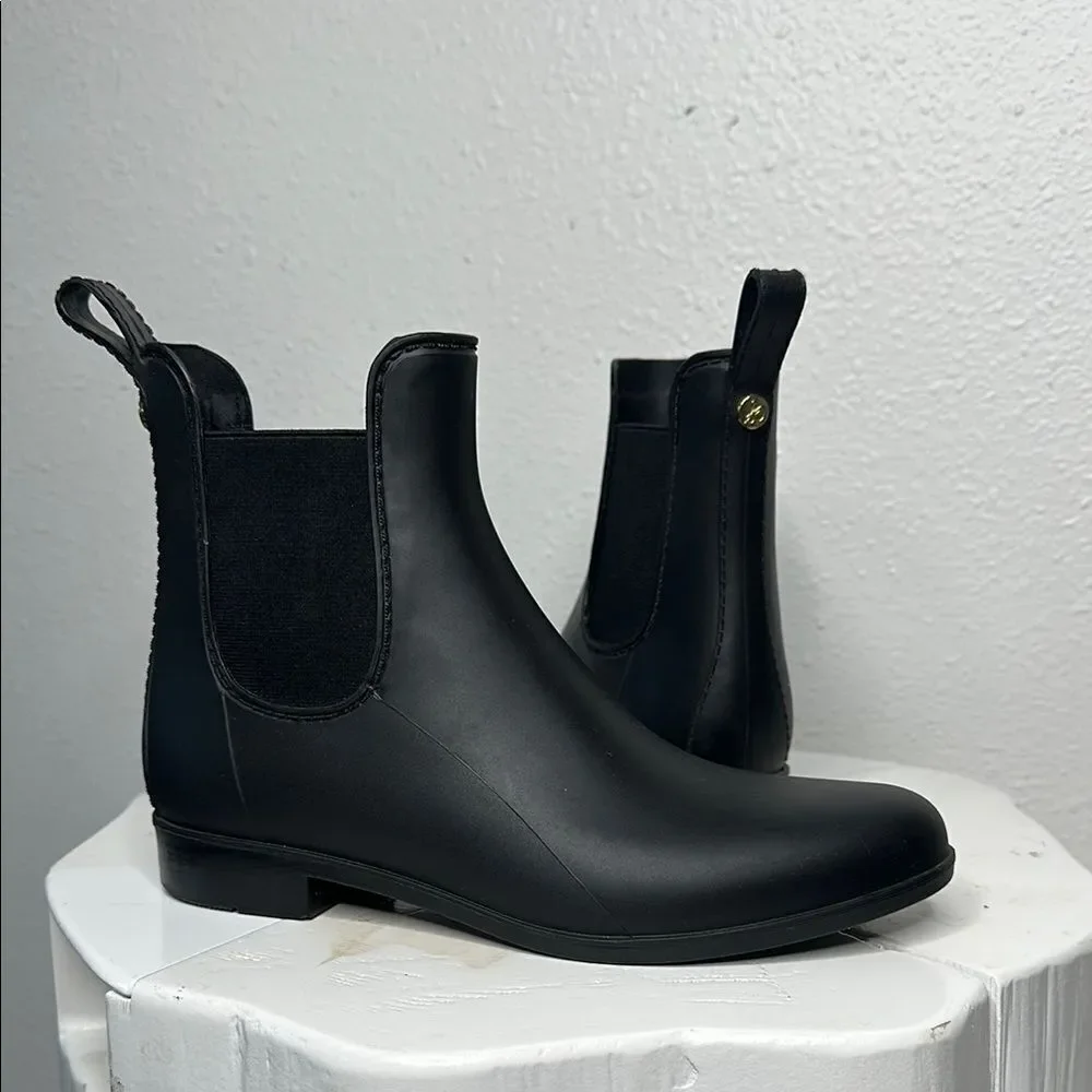 Sam Edelman stay stylish