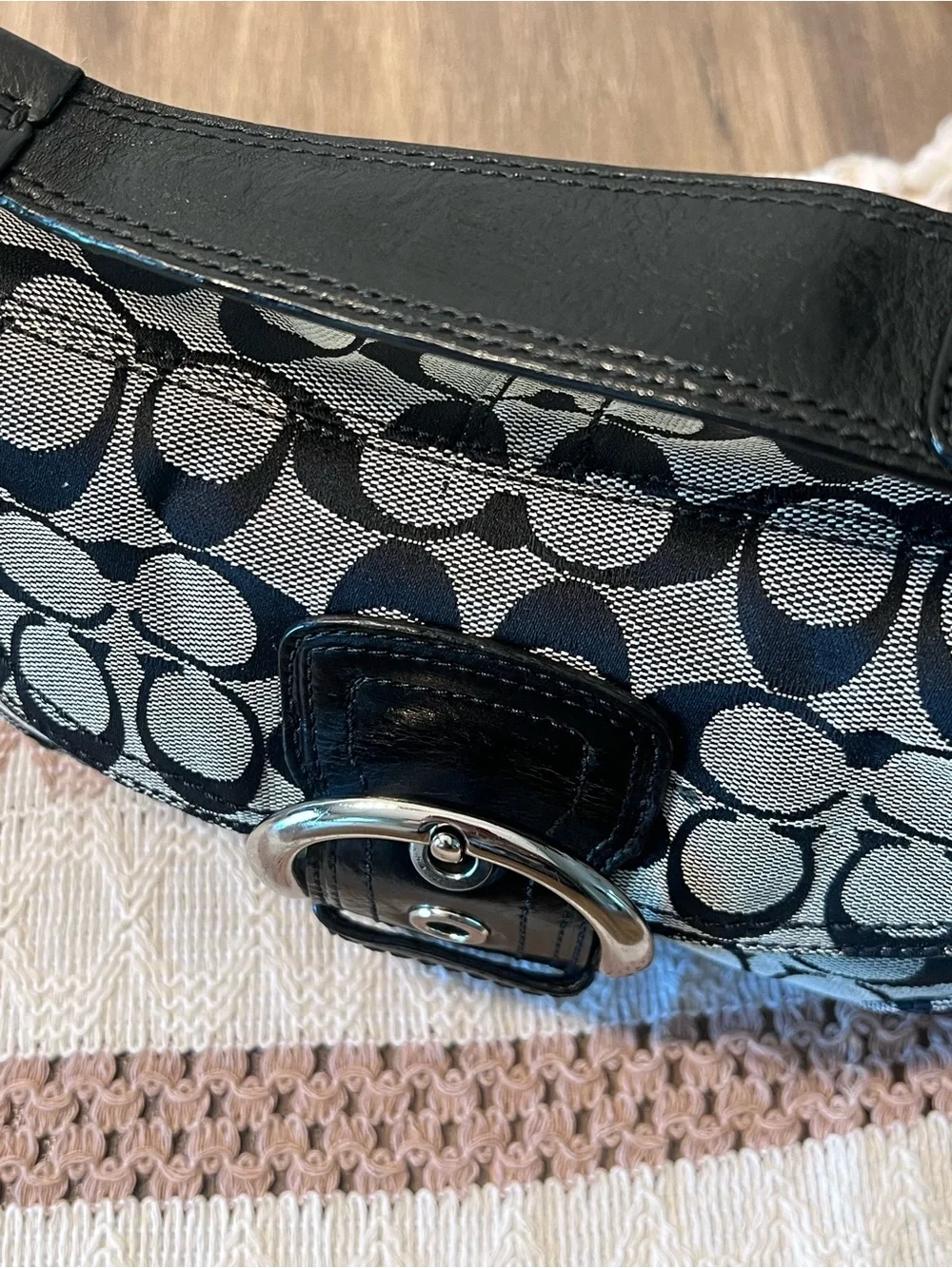 Coach Y2K Soho Buckle Flap Shoulder/Handbag