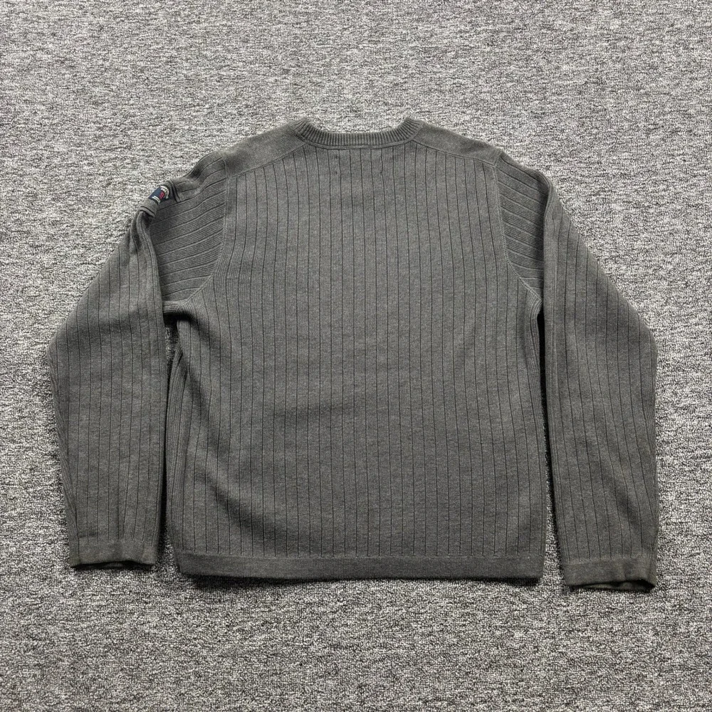 Abercrombie & Fitch features clean