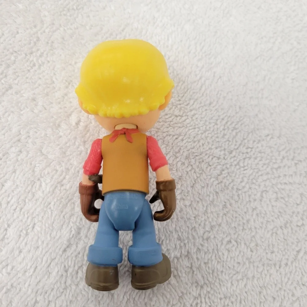 Disney Dino Ranch‎ Jon-Min & Cover Care Cart- Jon action figures