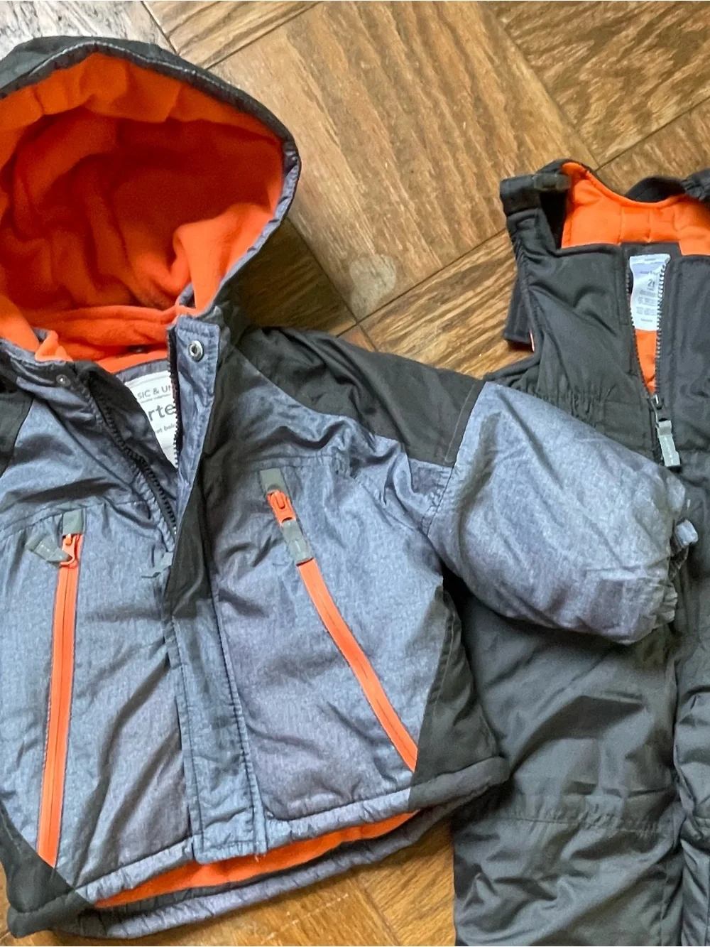 Carter's Boys Gray & Orange Two-Piece Winter Snowsuit Set NWOT Size 2T