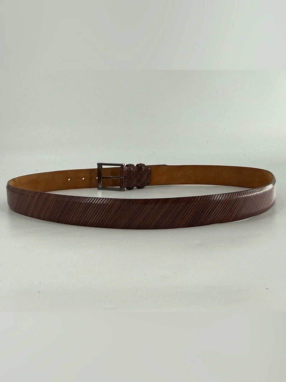 Lejon lejons beveled