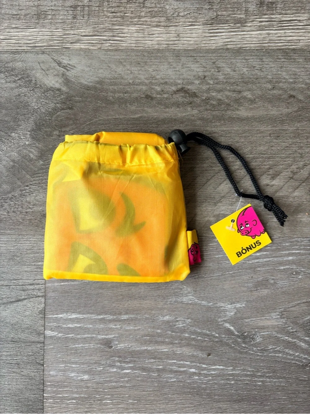 NWT Bonus Iceland  Shopping Bag Tote with Pouch Pink Pig Reusable Foldable