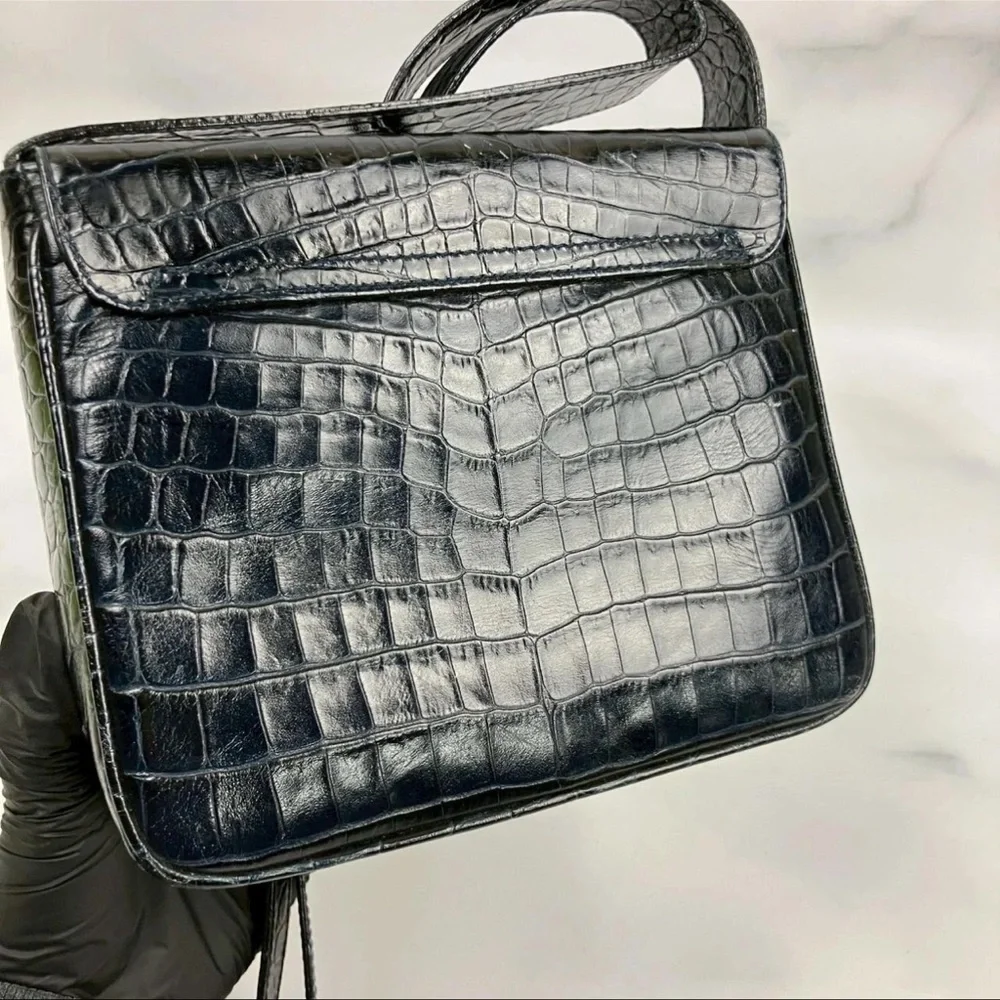 Salvatore Ferragamo pre loved