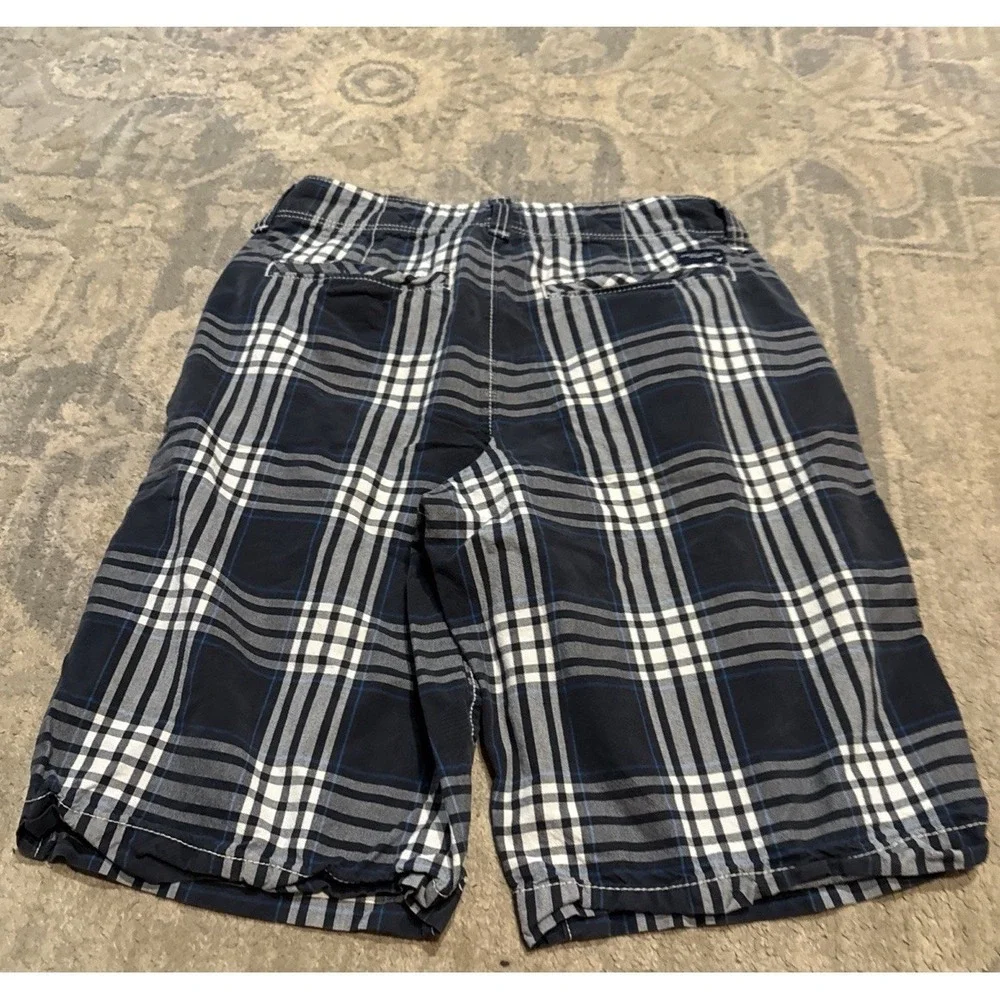 American Eagle Outfitters measurements 13