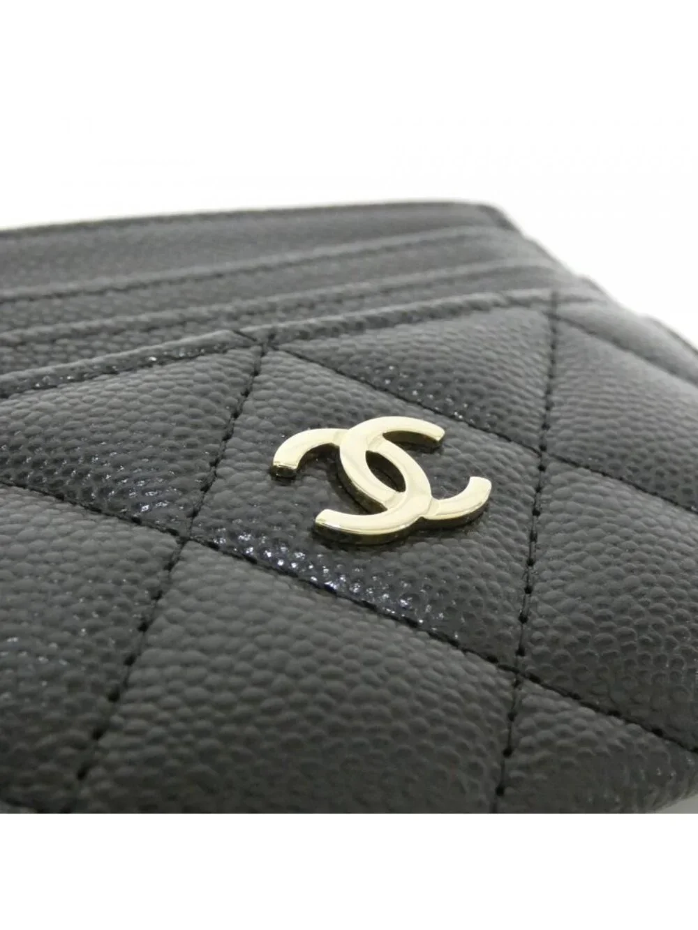 CHANEL signature perfect