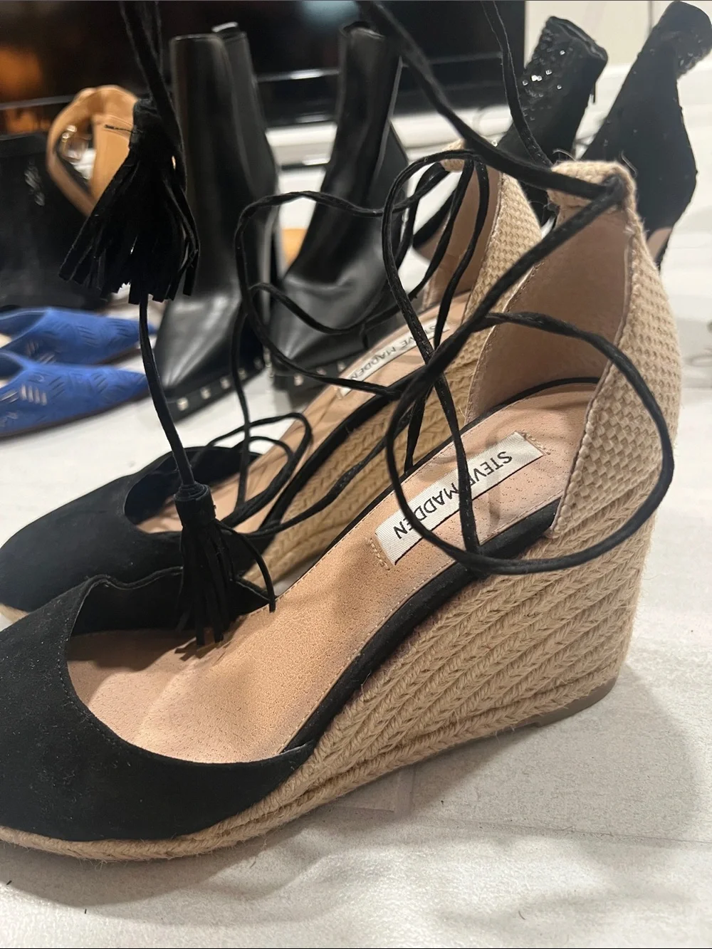 Steve Madden black espadrille