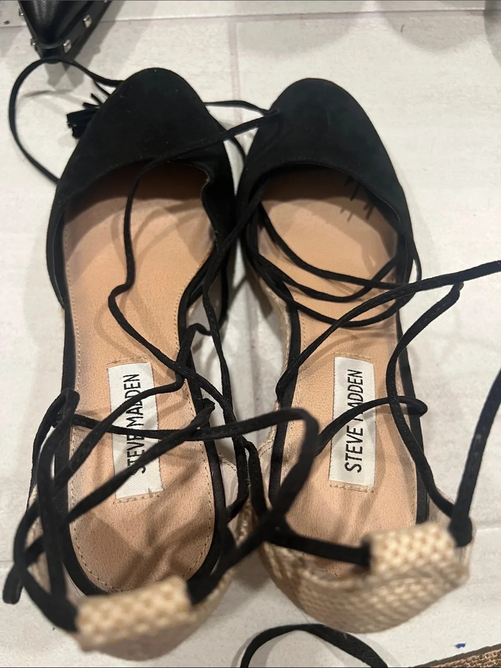 Steve Madden black espadrille