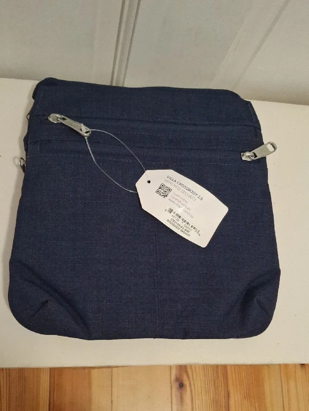 Ebags navy crossbody
