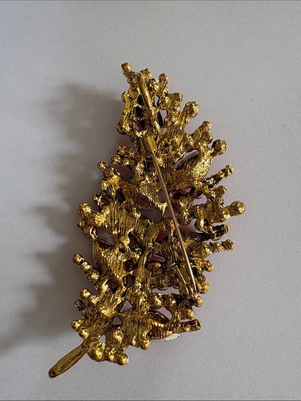 N/A brooch stones elegant