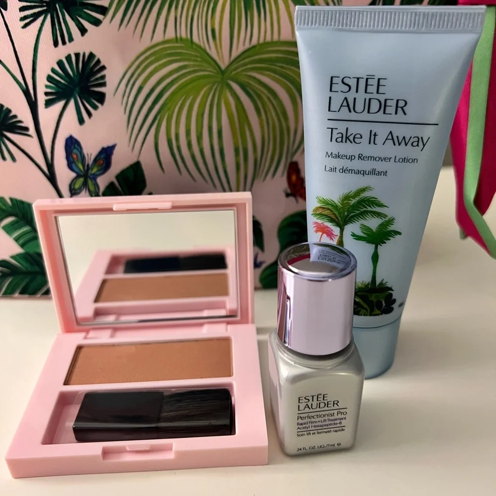 Estee Lauder 🛍