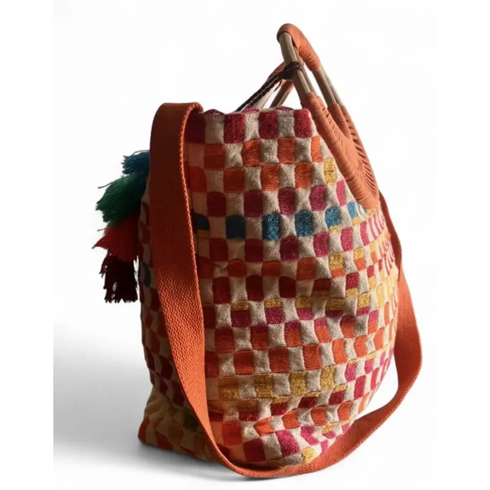 America & Beyond Sunshine Tote Bag Woven Checker Multicolor Tassel Boho Beach
