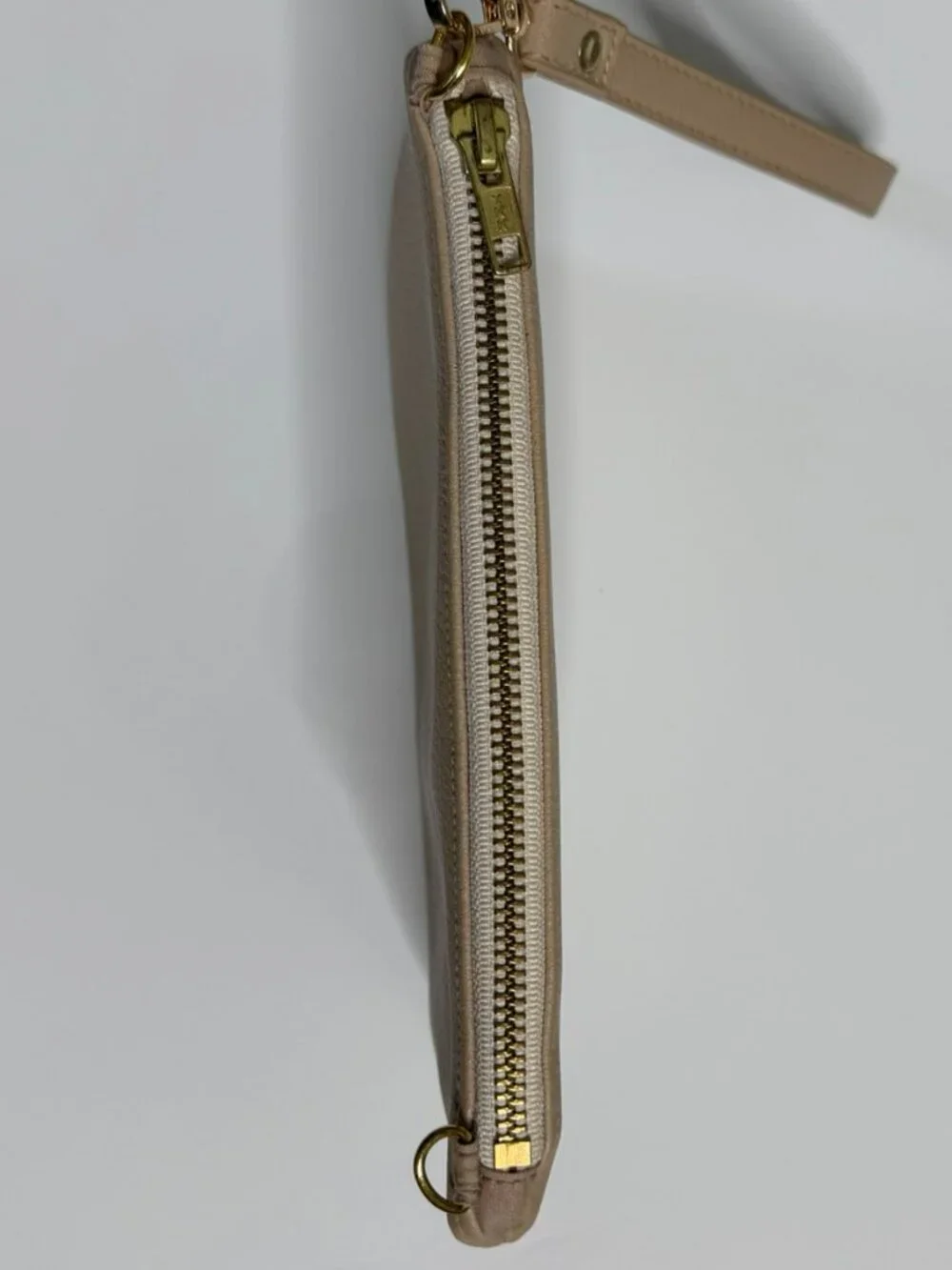 Modern Mackerie leak headed chapstick