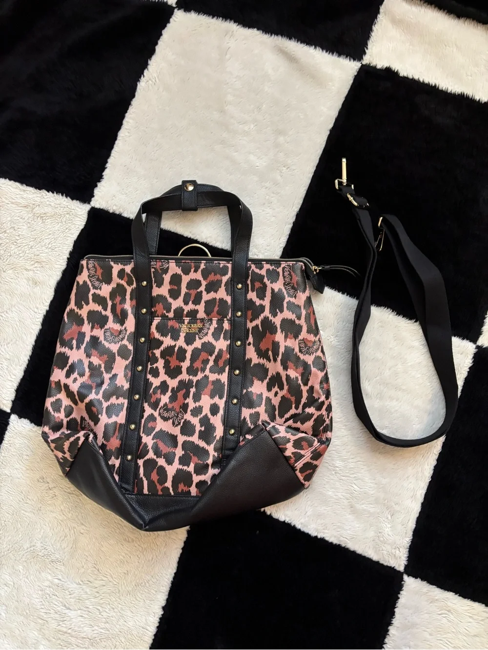Victorias Secret black pink