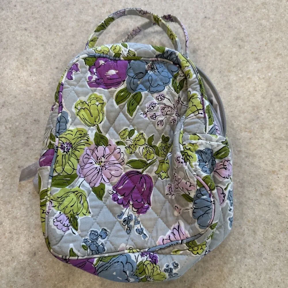 PREOWNED VERA BRADLEY GREY PURPLE LUNCH BOX TOTE BAG