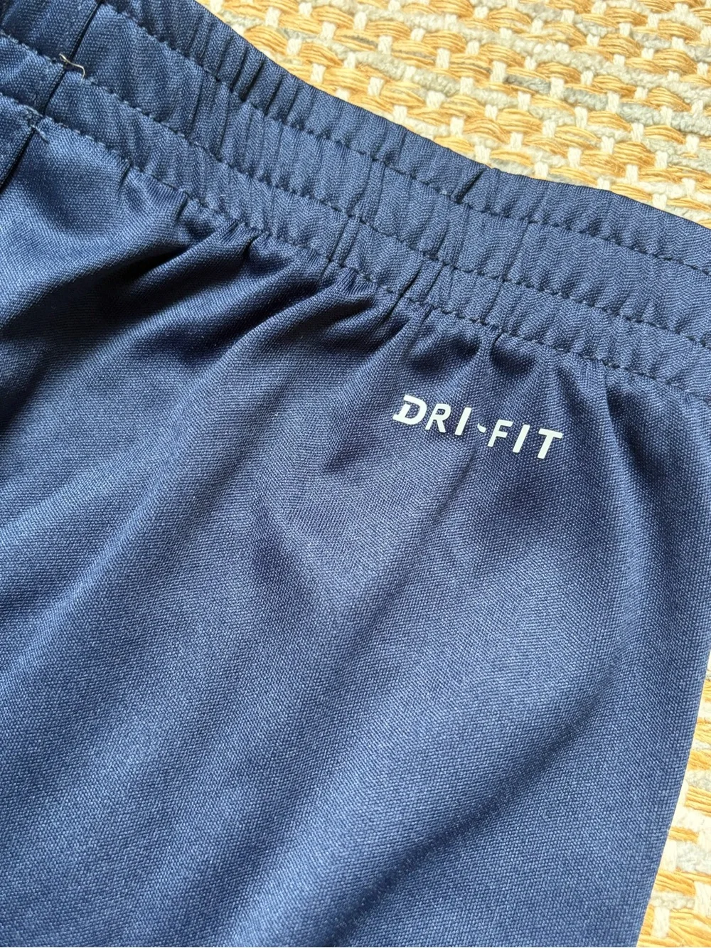 Nike kids dri