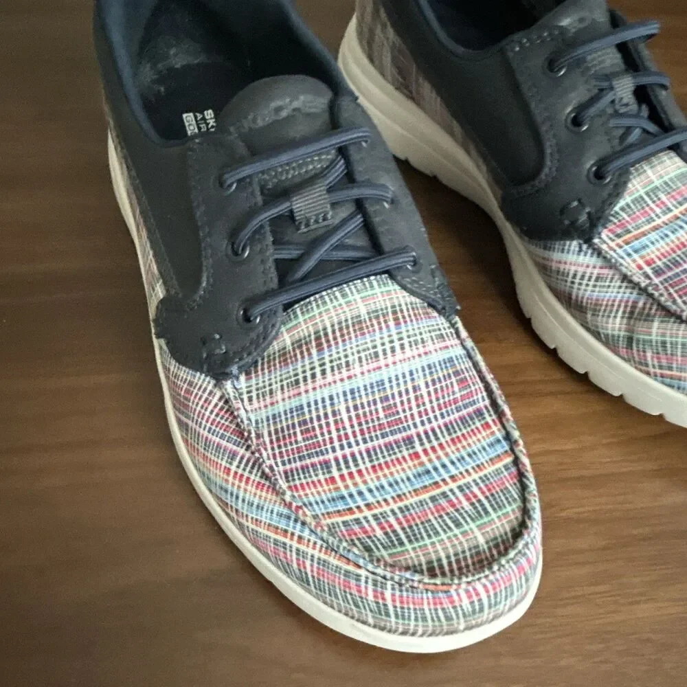 Skechers go goga