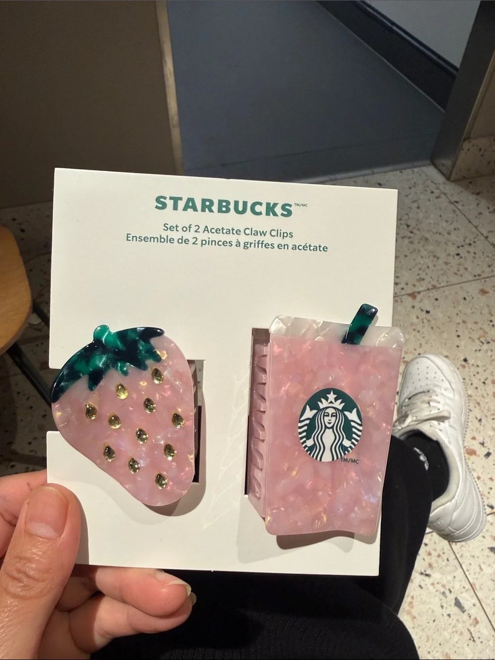 Starbucks two resin