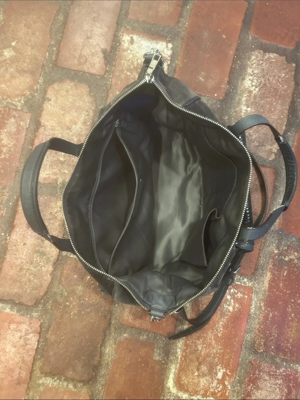 Coach elegant black