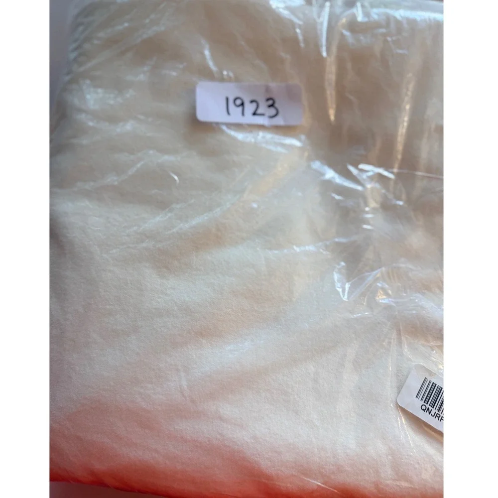 Quince ivory light