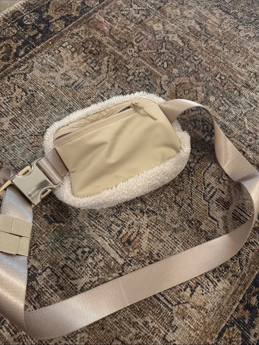 lululemon athletica cozy sherpa