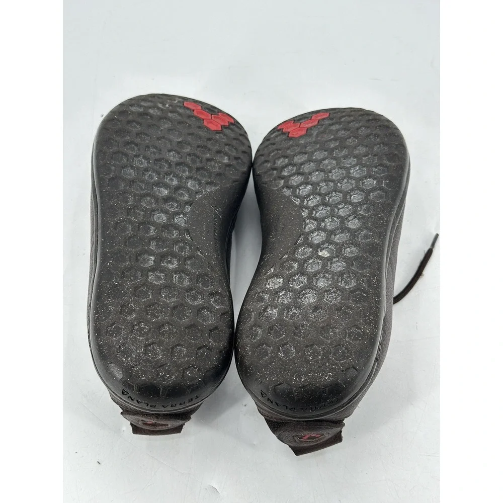 Terra Plana crafted comfort