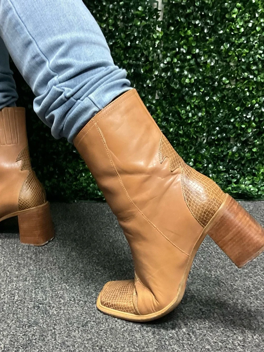 Vintage Y2K Diba Tan Leather Block Heel Boots with Snake Trim