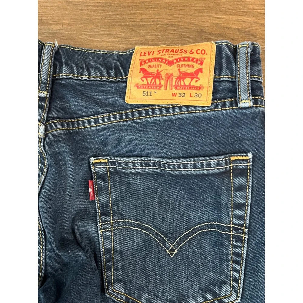 Levis levi 511