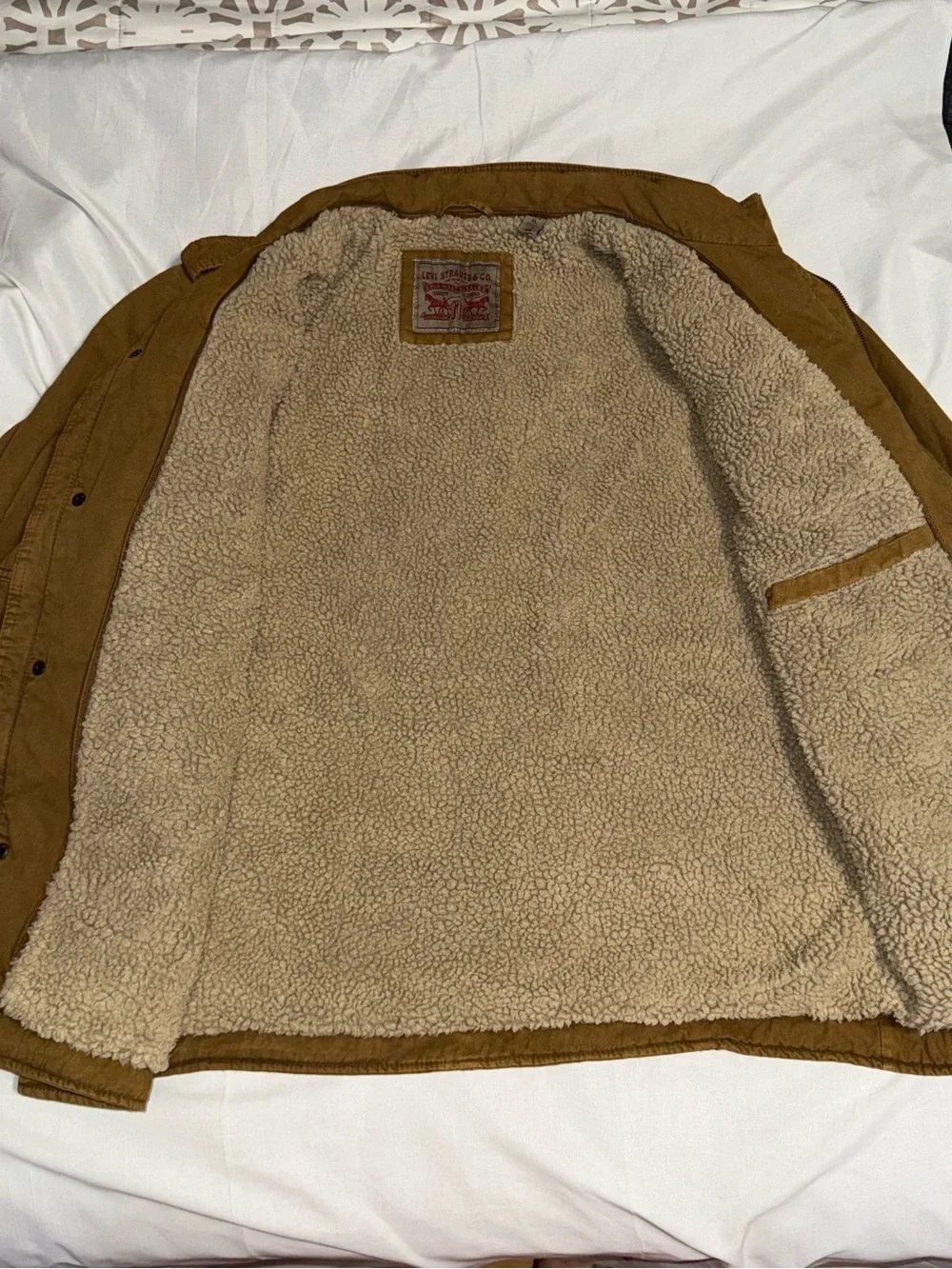 Levis levi military