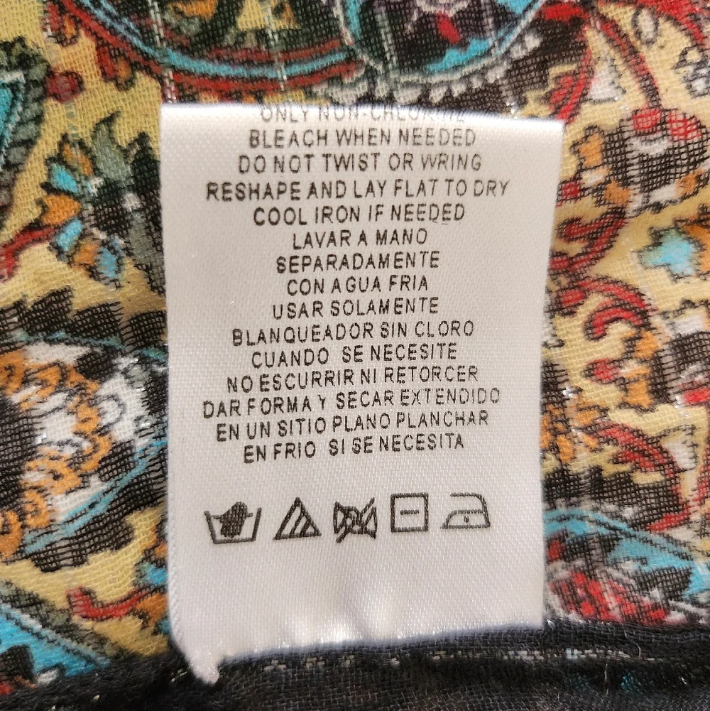 N/A colorful paisley