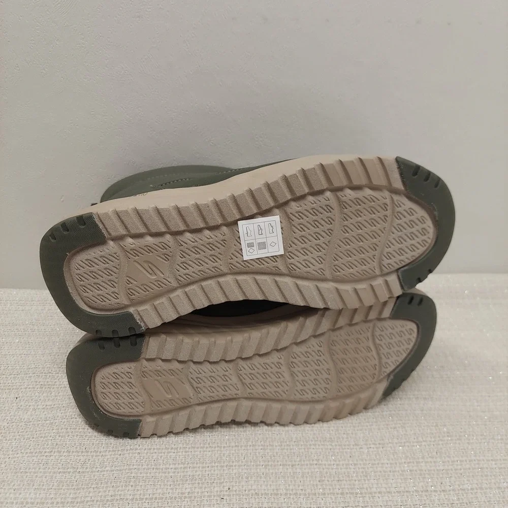 Skechers go joy