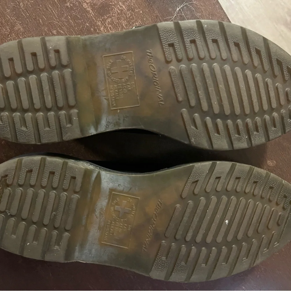 Dr. Martens polished leather
