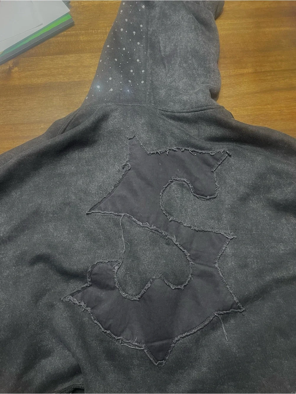 N/A black zip