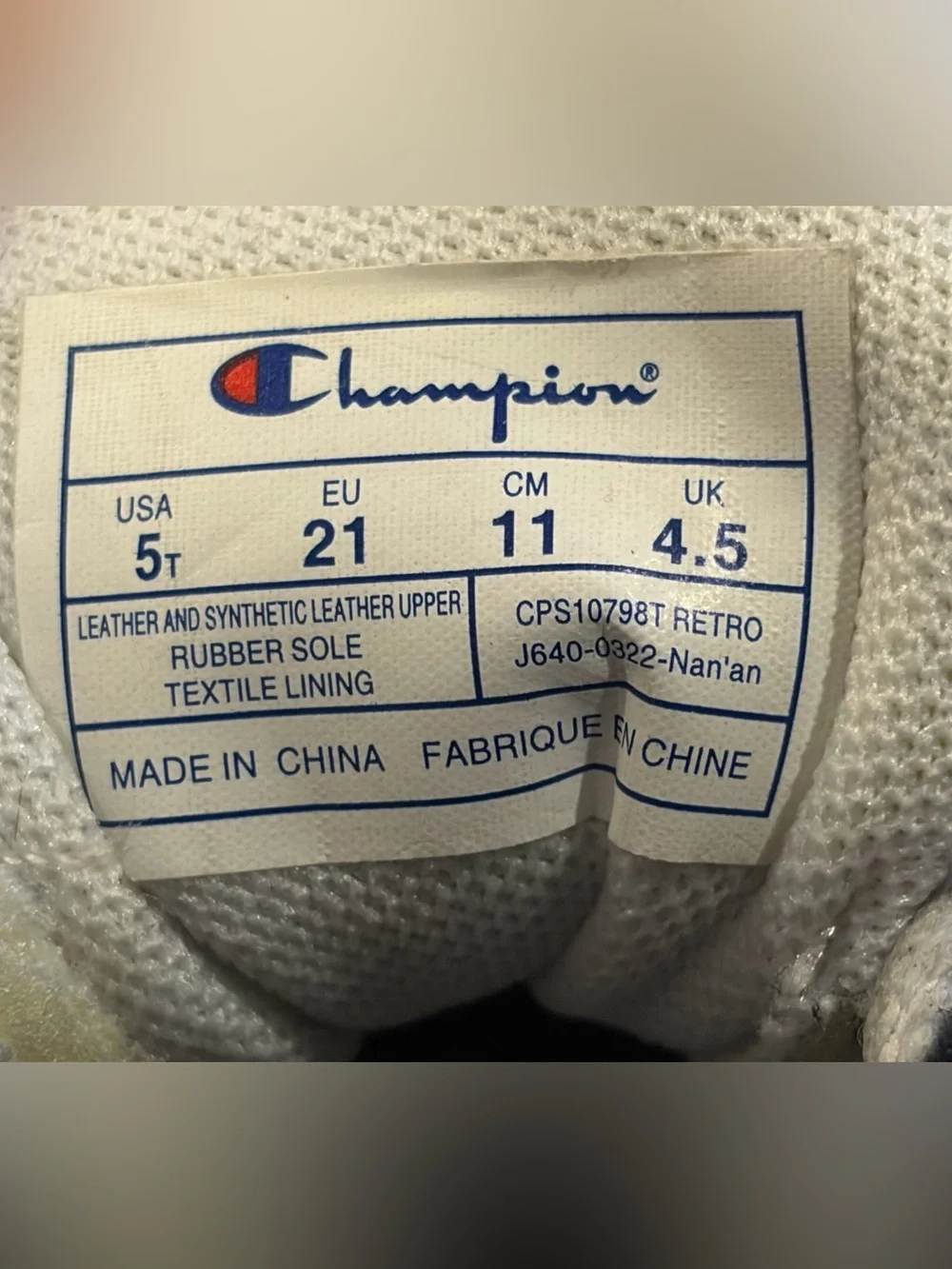 Champion retro shoes
