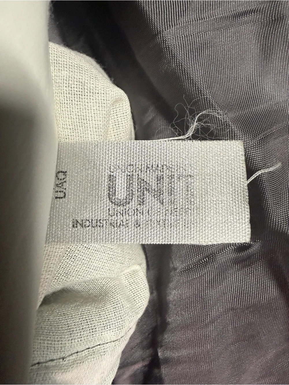 tom james chinos charcoal notch