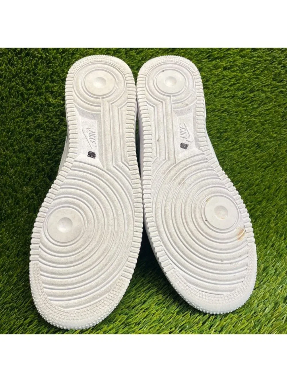 Nike please review