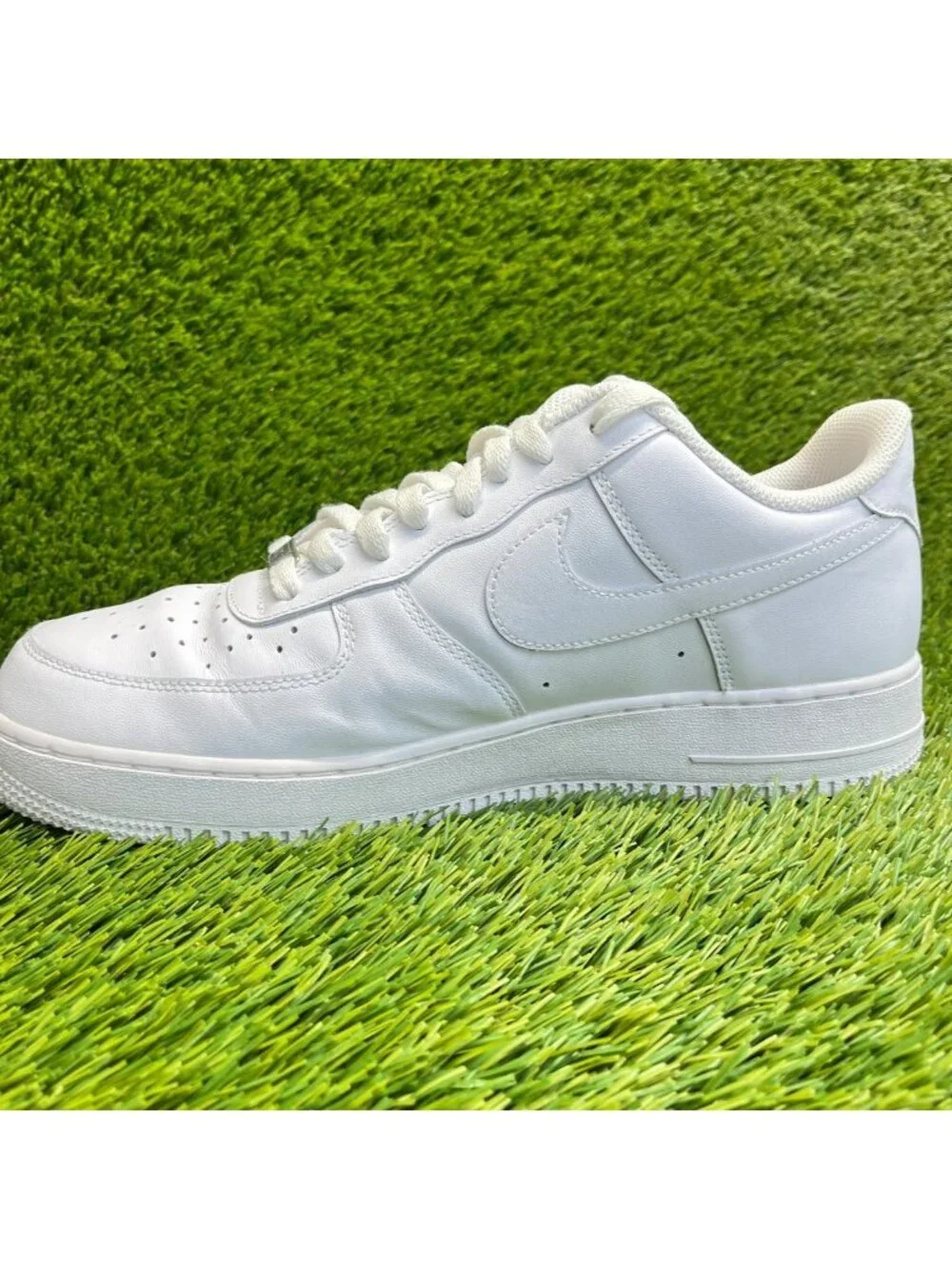 Nike please review