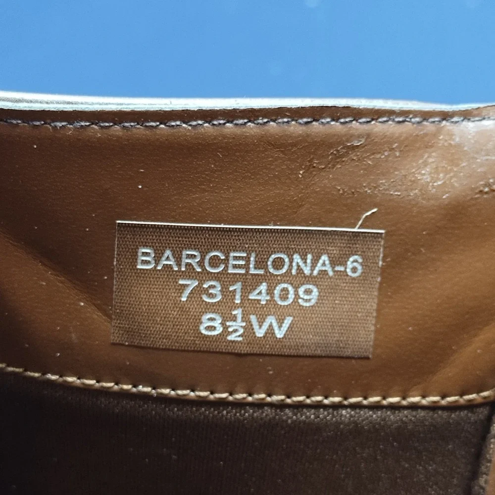 The Unbranded Brand shipping waterproof confirmation