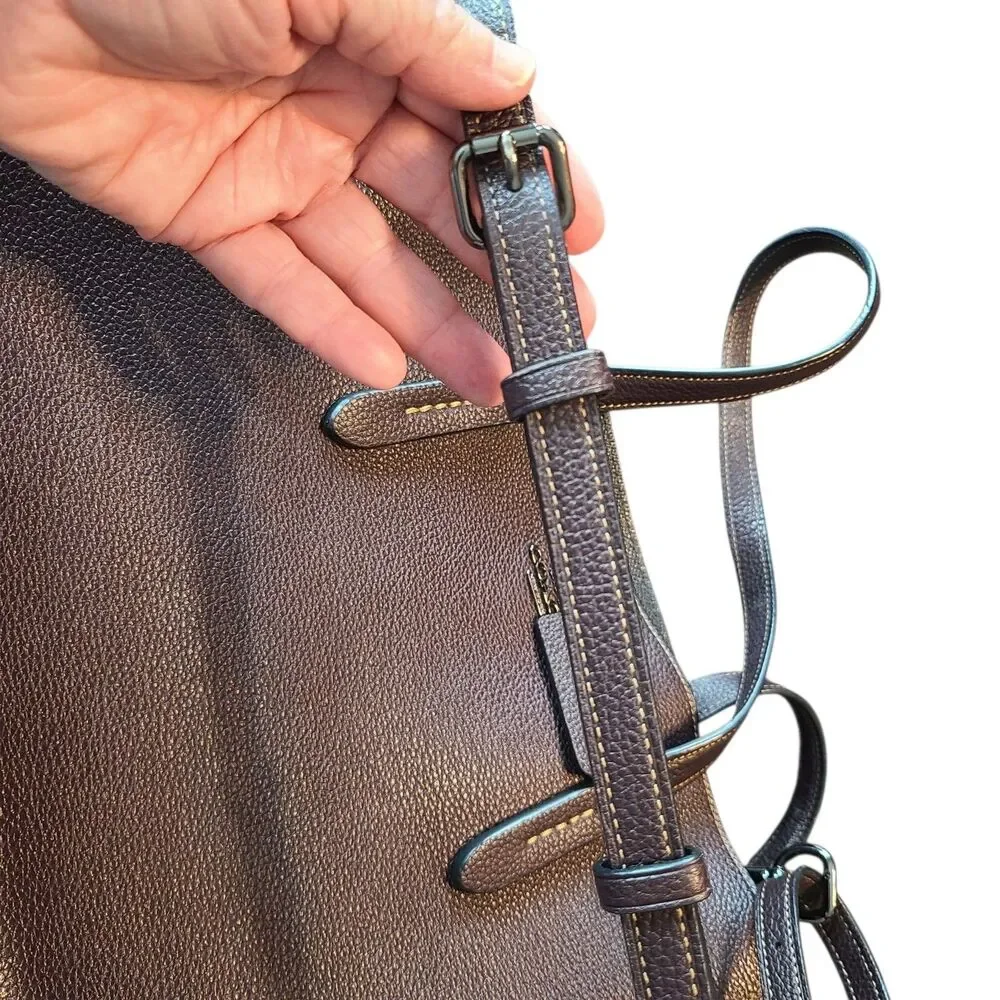 Coach charlie carryall