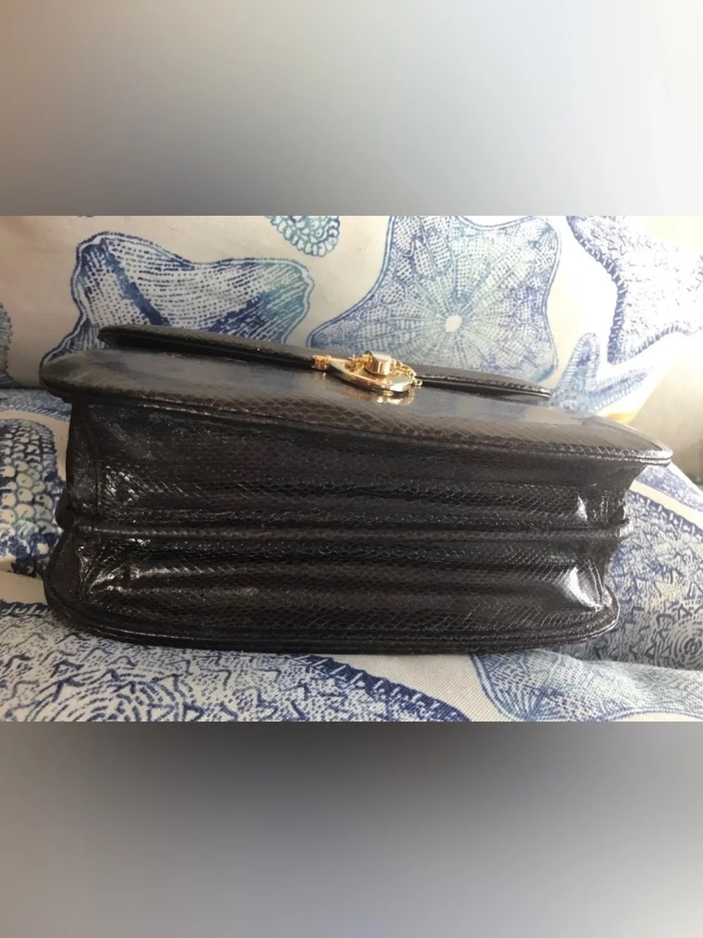 N/A refined black