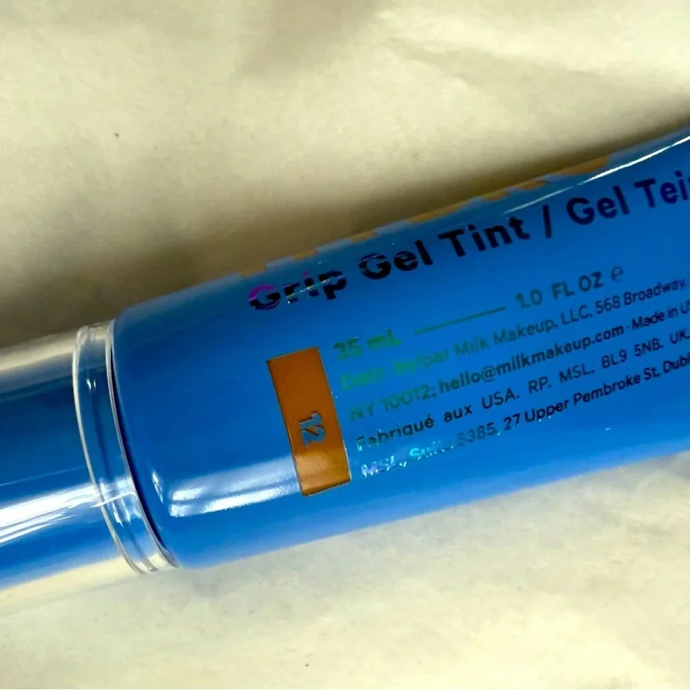 Milk Makeup gel blue