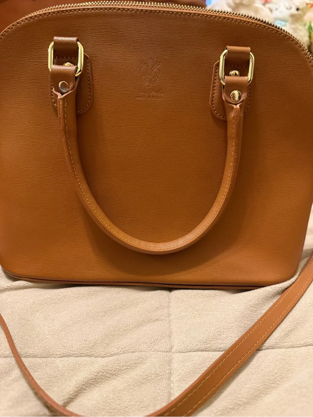 N/A elegant cognac