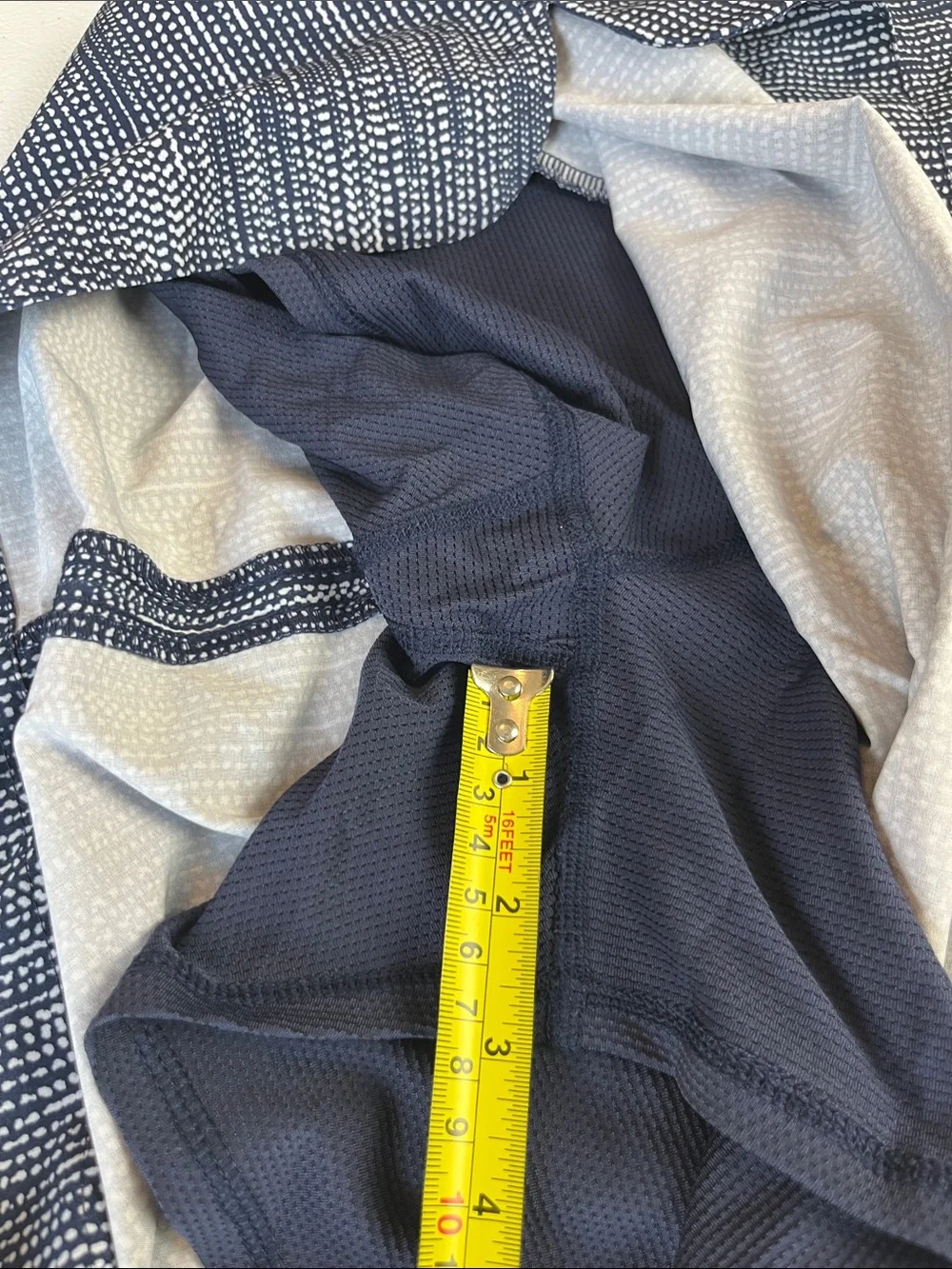 Athleta blue white