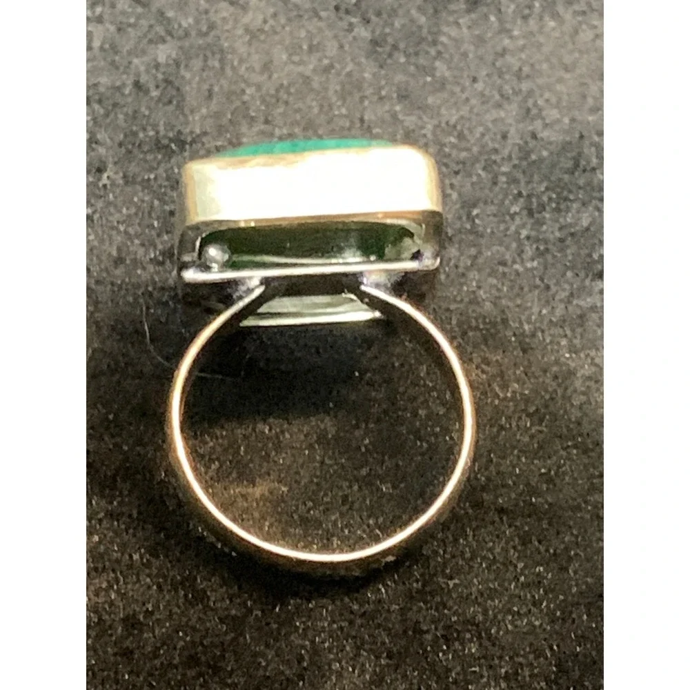 N/A large tone jewelry