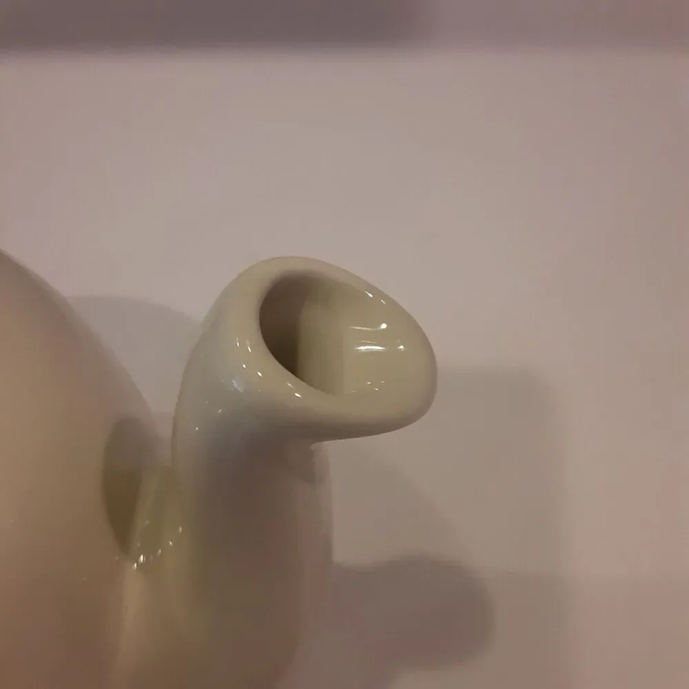 London Pottery add touch