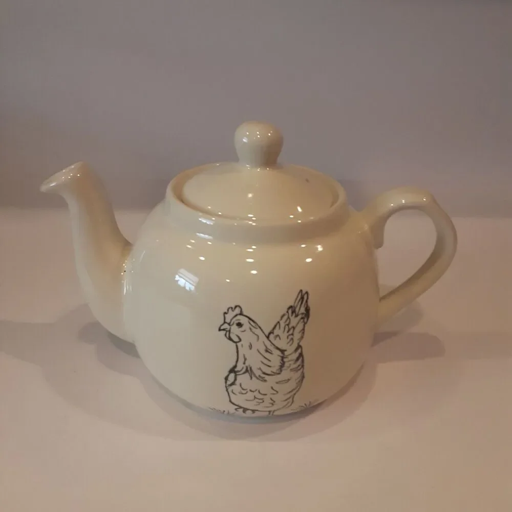 London Pottery add touch